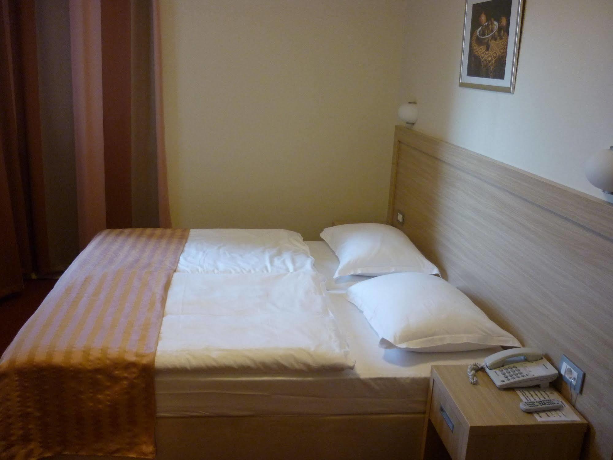 Hotel Brotnjo Čitluk Екстериор снимка